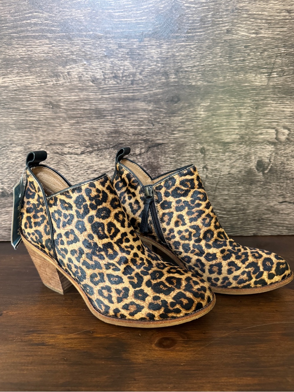Softt Tamela Leopard Print Women’s Ankle Booties